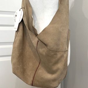 Hammitt Tom in soft suede neutral